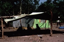 Vaarwel bungalowtent, welkom muskietennet Vaarwel bungalowtent, welkom muskietennet